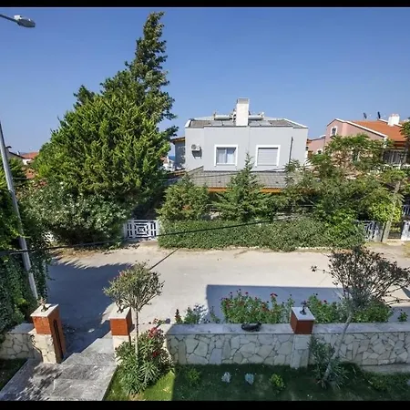 Ada Urla Villa *