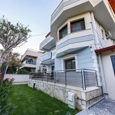 Ada Urla Villa
