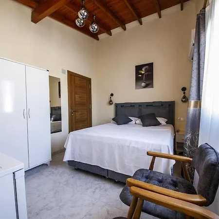 Ada Urla Villa